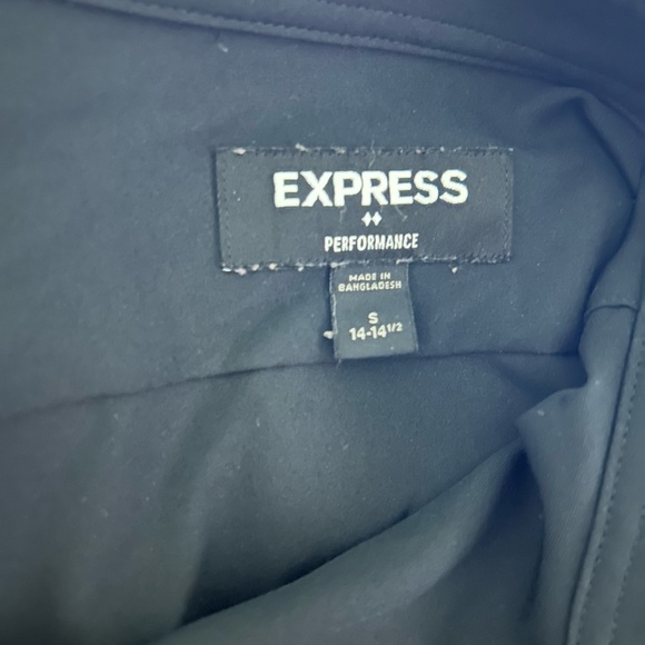 Express Men’s Short Sleeve Button Down - Picture 2 of 2